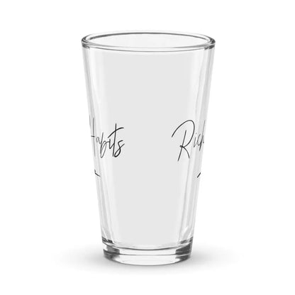 Shaker pint glass