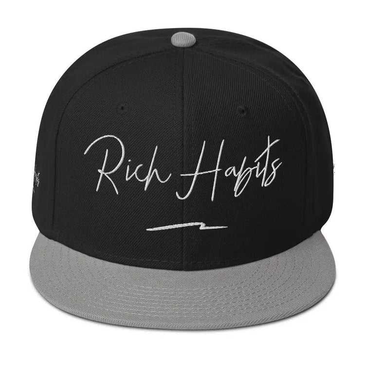 Snapback Hat - Gray / Black