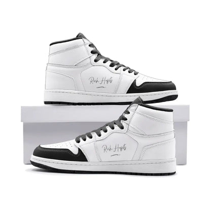 Unisex Sneaker TR - 3 Men / 4.5 Women / White - Shoes